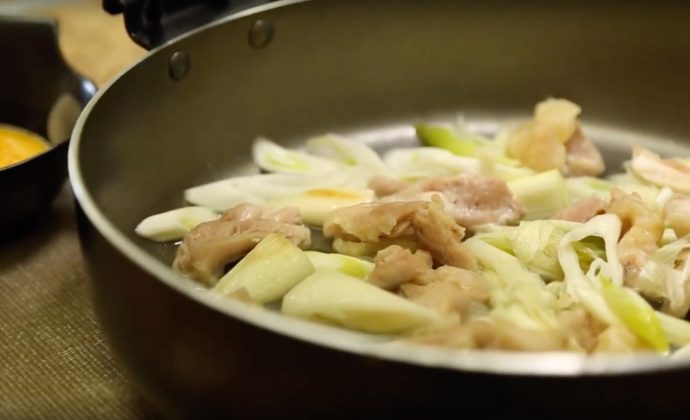 阿波尾鶏の塩すき焼き レシピ動画 日本語